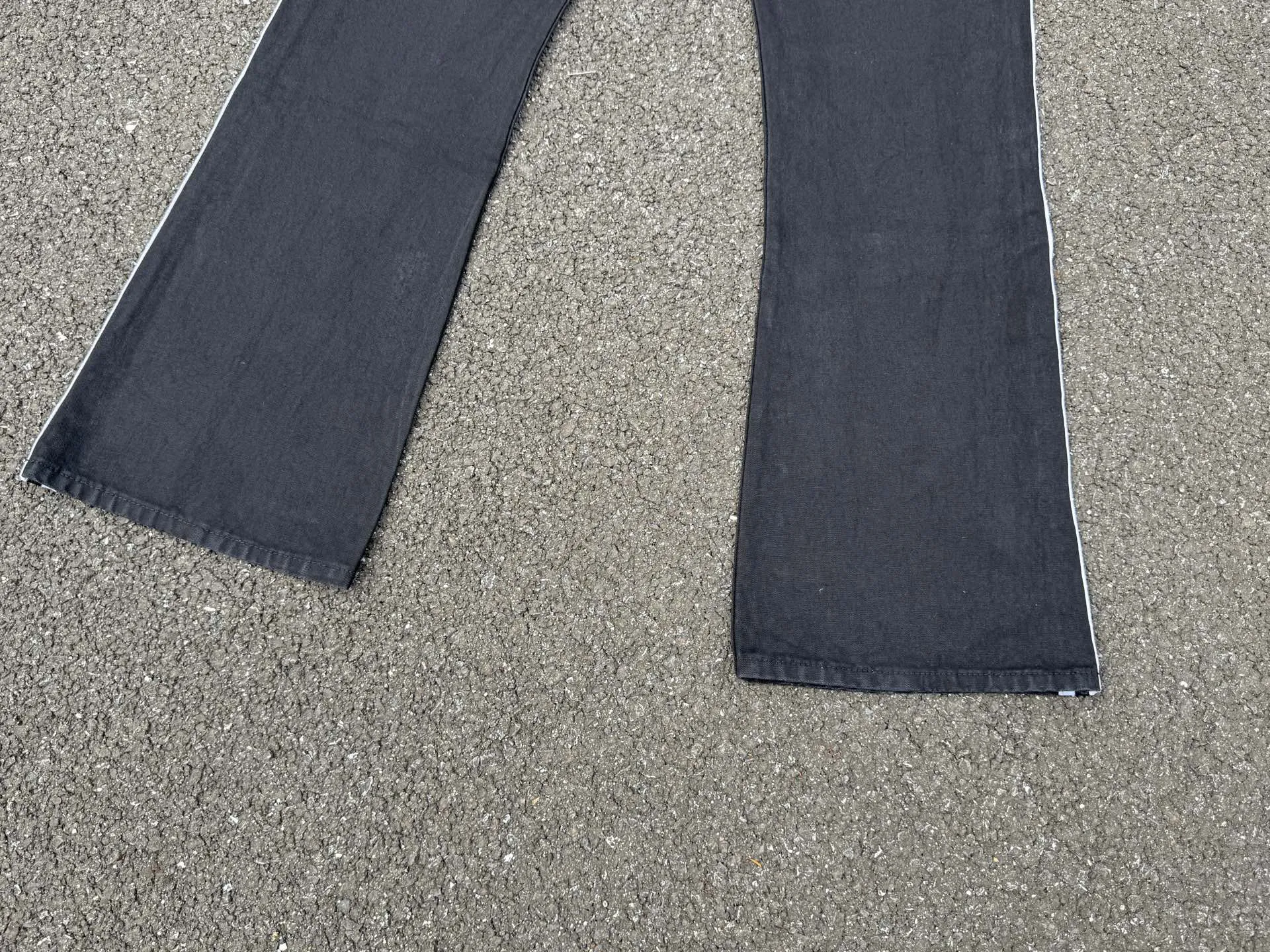 P220💰G78 GALLERY DEPT. Three-bar white-striped jeans, the trendy American loose trousers for men and women in the casual group. Color: black. Size: S-XXL (corresponds to 28-36)